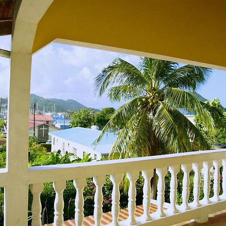 Tropical Breeze Vacation Home And Apartments Gros Islet Eksteriør bilde