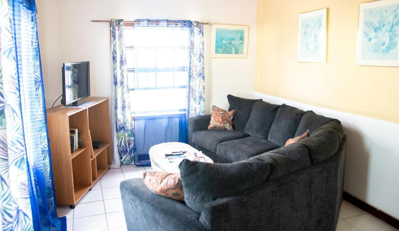 Tropical Breeze Vacation Home And Apartments Gros Islet Eksteriør bilde